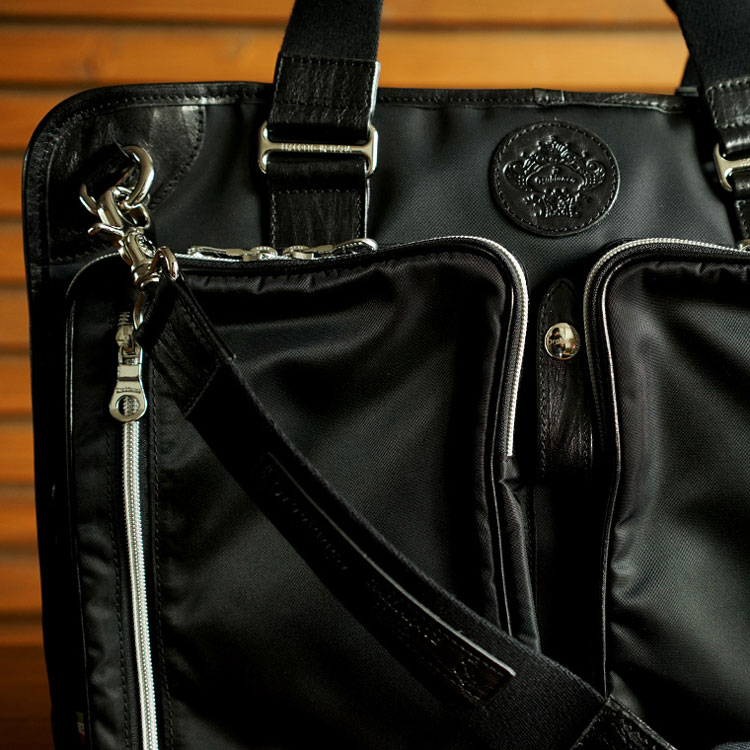 かばんの素材－ナイロン｜ビジネスバッグの選び方